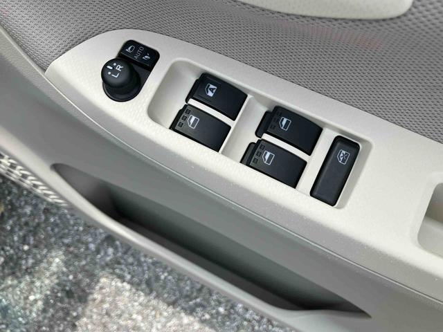 ムーヴX SAIIIナビ/地デジ/BT/USB/DVD バックカメラ ETC 運転席シートヒーター アルミホイール オートライト オートハイビーム トップシェイドガラス ステアリングリモコン ボタンスタート 盗難防止警報(千葉県)の中古車