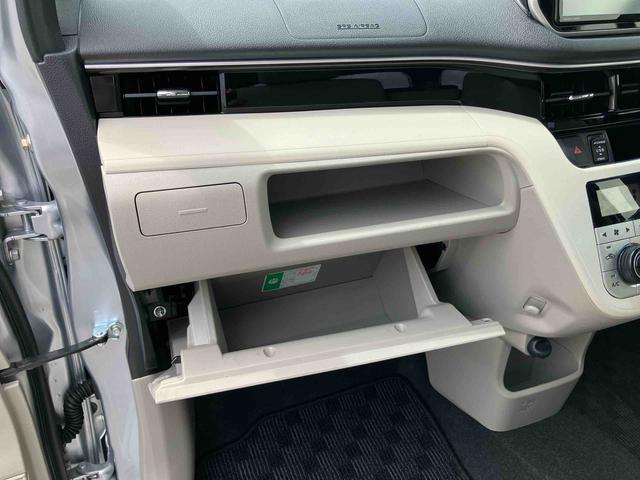 ムーヴX SAIIIナビ/地デジ/BT/USB/DVD バックカメラ ETC 運転席シートヒーター アルミホイール オートライト オートハイビーム トップシェイドガラス ステアリングリモコン ボタンスタート 盗難防止警報(千葉県)の中古車