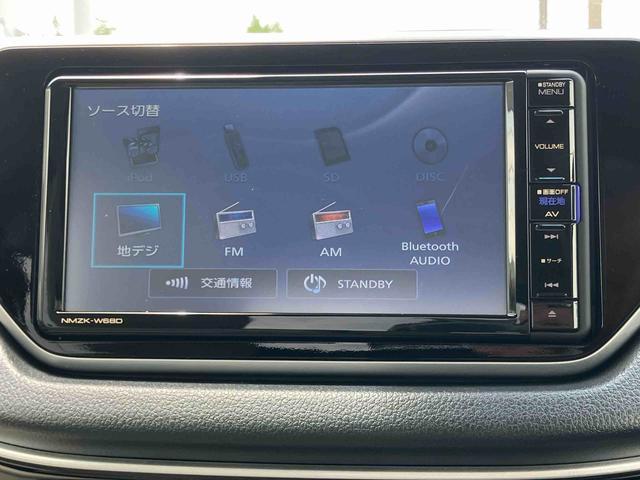 ムーヴX SAIIIナビ/地デジ/BT/USB/DVD バックカメラ ETC 運転席シートヒーター アルミホイール オートライト オートハイビーム トップシェイドガラス ステアリングリモコン ボタンスタート 盗難防止警報(千葉県)の中古車
