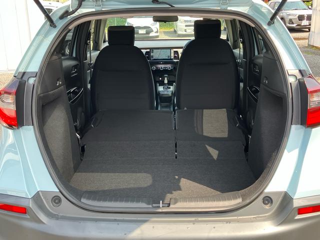 フィットクロスターナビ/TV/DVD/BT バックカメラ ETC LEDヘッドライト オートライト オートクルーズ サイドレバー式駐車ブレーキ ステアリングスイッチ(千葉県)の中古車