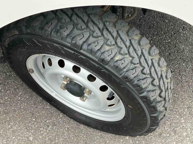 ハイゼットトラックローダンプ４ＷＤ　オートマ　４枚リーフ　荷台三方開　荷台作業灯　大型ヘッドレスト　ハロゲンヘッドライト　マニュアルエアコン　パワーステアリング　サイドレバー式駐車ブレーキ　スピーカー一体型ＡＭ／ＦＭラジオ（千葉県）の中古車