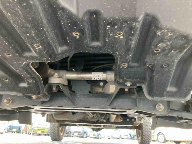 ハイゼットトラックローダンプ４ＷＤ　オートマ　４枚リーフ　荷台三方開　荷台作業灯　大型ヘッドレスト　ハロゲンヘッドライト　マニュアルエアコン　パワーステアリング　サイドレバー式駐車ブレーキ　スピーカー一体型ＡＭ／ＦＭラジオ（千葉県）の中古車
