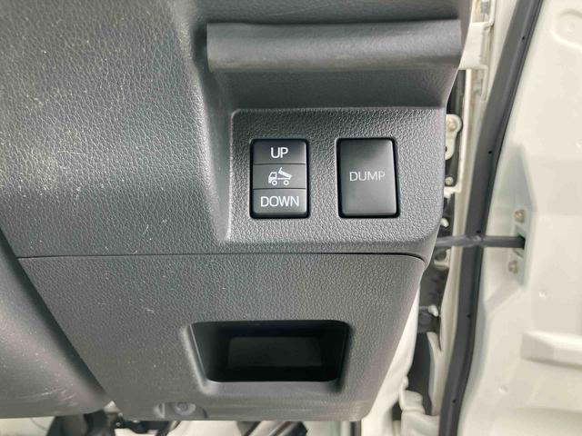 ハイゼットトラックローダンプ４ＷＤ　オートマ　４枚リーフ　荷台三方開　荷台作業灯　大型ヘッドレスト　ハロゲンヘッドライト　マニュアルエアコン　パワーステアリング　サイドレバー式駐車ブレーキ　スピーカー一体型ＡＭ／ＦＭラジオ（千葉県）の中古車