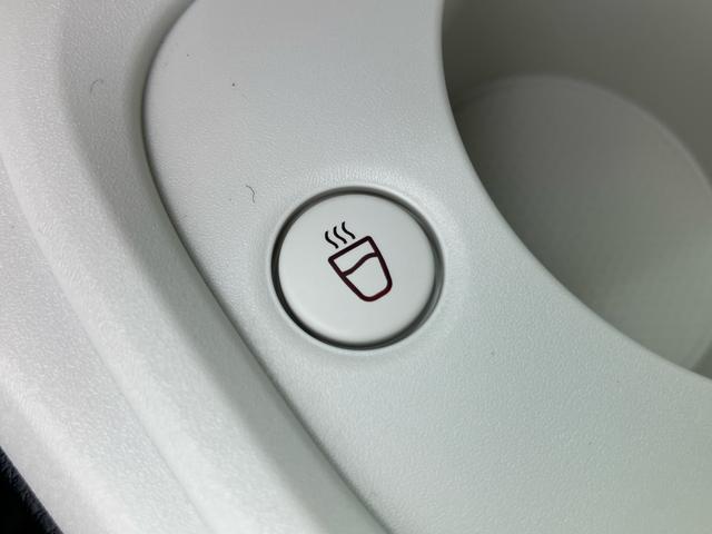 ムーヴキャンバスストライプスＧバックカメラ　ＬＥＤヘッドライト　オートライト　オートハイビーム　スマアシ　前後コーナーセンサー　両側電動スライドドア　シートヒーター　電動駐車ブレーキ　ホッとカップホルダー　置き楽ＢＯＸ　キーフリー（千葉県）の中古車