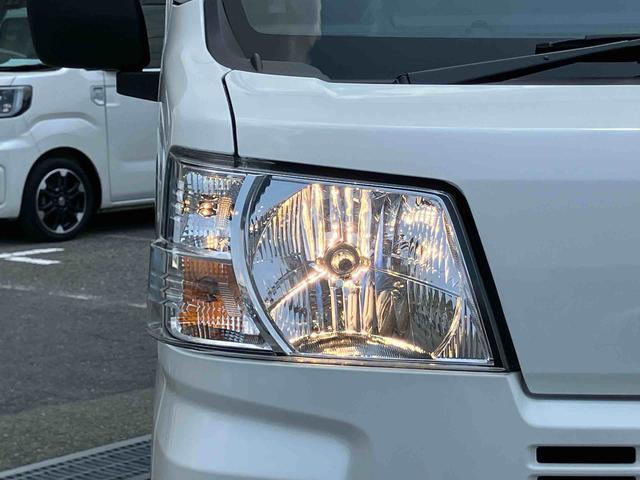 ハイゼットカーゴデラックス4WD ETC 衝突回避支援ブレーキ 横滑り防止装置 空転防止装置 ABS リヤヒーター オートライト コーナーセンサー オーバーヘッドシェルフ プライバシーガラス キーレスエントリー 集中ドアロック(千葉県)の中古車