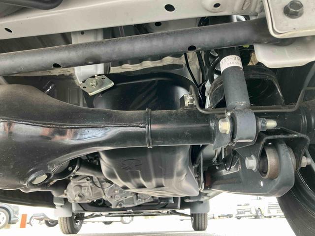 ハイゼットカーゴデラックス4WD ETC 衝突回避支援ブレーキ 横滑り防止装置 空転防止装置 ABS リヤヒーター オートライト コーナーセンサー オーバーヘッドシェルフ プライバシーガラス キーレスエントリー 集中ドアロック(千葉県)の中古車