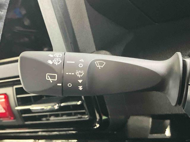 タントカスタムRSリミテッドスマアシ ダイハツ予防安全機能 アダプティブクルーズコントロール ビルトインETC 前席シートヒーター 前後コーナーセンサー 上下2段調整式デッキボード オートブレーキホールド付き電動パーキング(千葉県)の中古車