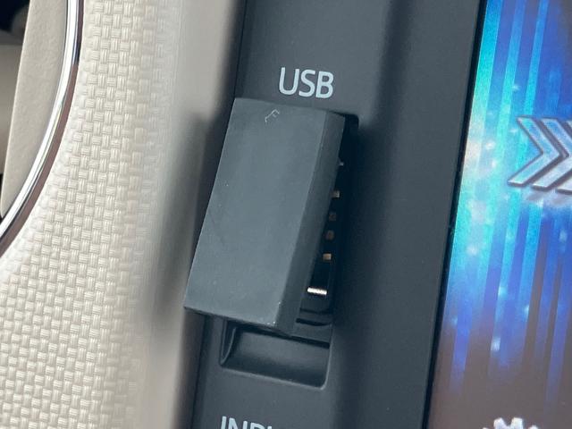 ミラココアココアプラスＸスペシャルコーデスマートセレクションＳＮナビ／ワンセグ／ＤＶＤ／ＢＴ／ＵＳＢ　バックカメラ　ＥＴＣ　アイドリングストップ　トップシェイドガラス　ルーフレール　キーフリー　盗難防止警報　シートリフター　革巻きステア　チルトステア　スペアタイヤ（千葉県）の中古車