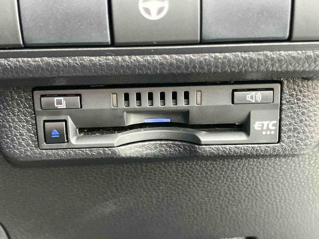 カローラツーリングハイブリッド　Ｓハイブリッド　ナビ／ＴＶ／ＢＴ／ＵＳＢ　バックカメラ　ＥＴＣ　ドラレコ　全車速追従クルコン　ＢＳＭ　ＬＥＤヘッドライト　ＡＨＢ　コーナーセンサー　シートヒーター　ハンドルヒーター　衝突軽減装置　アルミ（千葉県）の中古車