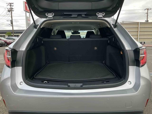 カローラツーリングハイブリッド　Ｓハイブリッド　ナビ／ＴＶ／ＢＴ／ＵＳＢ　バックカメラ　ＥＴＣ　ドラレコ　全車速追従クルコン　ＢＳＭ　ＬＥＤヘッドライト　ＡＨＢ　コーナーセンサー　シートヒーター　ハンドルヒーター　衝突軽減装置　アルミ（千葉県）の中古車