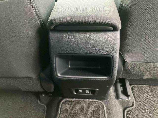 カローラツーリングハイブリッド　Ｓハイブリッド　ナビ／ＴＶ／ＢＴ／ＵＳＢ　バックカメラ　ＥＴＣ　ドラレコ　全車速追従クルコン　ＢＳＭ　ＬＥＤヘッドライト　ＡＨＢ　コーナーセンサー　シートヒーター　ハンドルヒーター　衝突軽減装置　アルミ（千葉県）の中古車