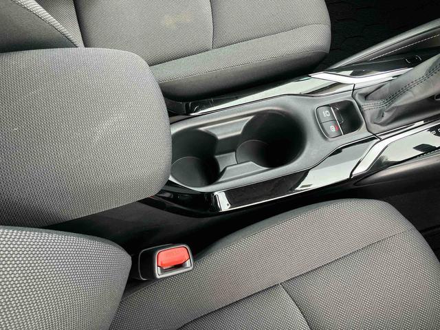 カローラツーリングハイブリッド　Ｓハイブリッド　ナビ／ＴＶ／ＢＴ／ＵＳＢ　バックカメラ　ＥＴＣ　ドラレコ　全車速追従クルコン　ＢＳＭ　ＬＥＤヘッドライト　ＡＨＢ　コーナーセンサー　シートヒーター　ハンドルヒーター　衝突軽減装置　アルミ（千葉県）の中古車