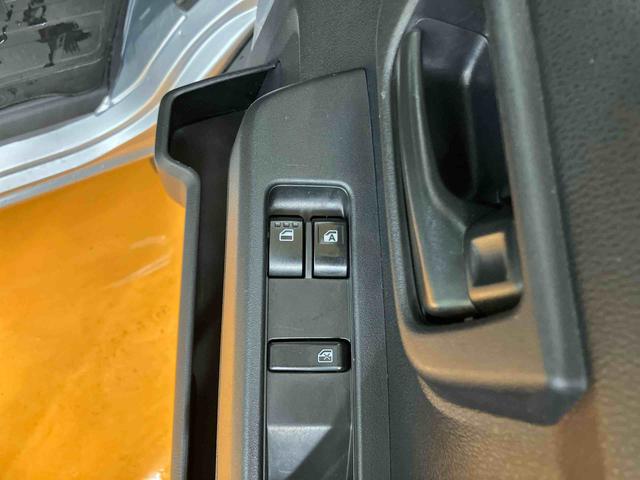 ハイゼットカーゴデラックススマアシ ダイハツ予防安全機能 3モード選択式電子制御4WD オーバーヘッドシェルフ キーレスエントリー リヤヒーター 前後コーナーセンサー マニュアルレベリング機能付ハロゲンヘッドライト(千葉県)の中古車