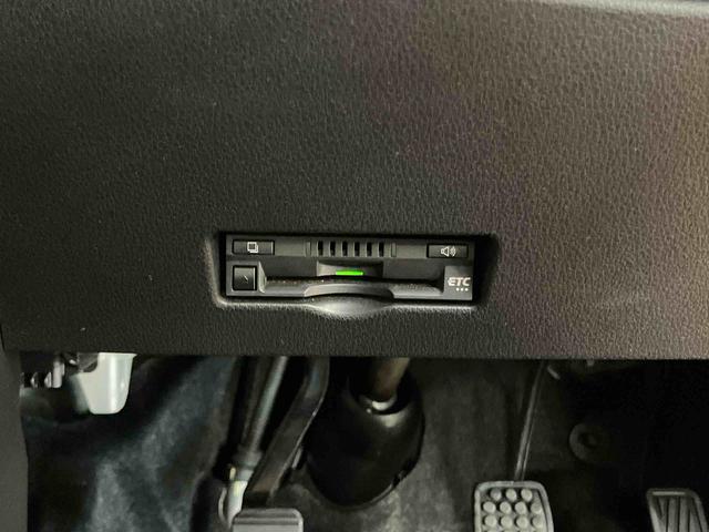 ハイゼットカーゴクルーズバックカメラ連動フルセグナビ USB接続 ブルートゥース対応 ビルトインETC デジタルインナーミラー オーバーヘッドシェルフ 大型LED室内灯 オートライト オートハイビーム LEDヘッドライト(千葉県)の中古車