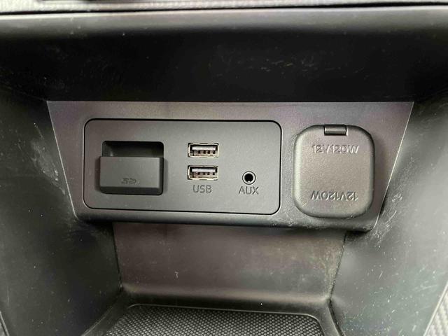 デミオ１３Ｓナビ／ＢＴ／ＵＳＢ　ＥＴＣ　ブラインドスポットモニター　プッシュボタンスターター　６速シーケンシャルシフトＡＴ　サイドエアバッグ　障害物センサー　横滑り防止装置　衝突被害軽減ブレーキ（千葉県）の中古車