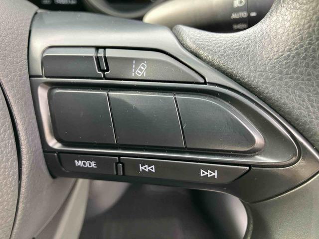 ヤリスＧ８型ナビ／地デジ／ＢＴ／ＤＶＤ／ＵＳＢ　全周囲カメラ　前後ドラレコ　ＥＴＣ　コーナーセンサー　オートライト　オートハイビーム　衝突軽減装置　スマートキー　ボタンスタート　イモビライザー　オートエアコン（千葉県）の中古車