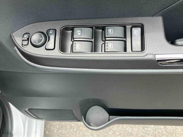 タントカスタムＲＳリミテッドターボ　バックカメラ　全車速追従クルコン　ＬＥＤヘッドライト　フォグランプ　オートライト　ＡＤＢ　両側電動スライド　シートヒーター　革巻ステアリング　コ−ナ−センサー　電動駐車ブレーキ　アルミホイール（千葉県）の中古車
