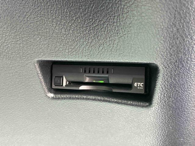 シエンタＧナビ／ＢＴ／ＴＶ／ＤＩＳＣ／バックカメラ　ＥＴＣ　両側電動スライドドア　クリアテールランプ　プッシュボタンスターター　オートエアコン　電動格納ドアミラー　横滑り防止装置　衝突被害軽減ブレーキ（千葉県）の中古車