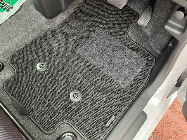 ムーヴＲＳターボ車　オーディオレス仕様　両側電動スライドドア　衝突回避支援ブレーキ　誤発進抑制装置　アイドリングストップ　プッシュボタンスタート　スマートキー　盗難防止装置　イモビライザー　オートライト（千葉県）の中古車