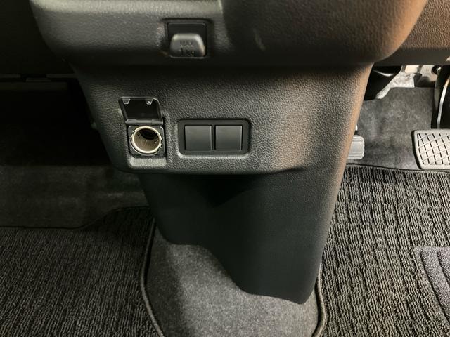 ムーヴＸスマアシ　ダイハツ予防安全機能　左側電動スライドドア　前後コーナーセンサー　マニュアルレベリング機能付ＬＥＤヘッドライト　プッシュエンジンスタート　キーフリーシステム　アイドリングストップ（千葉県）の中古車