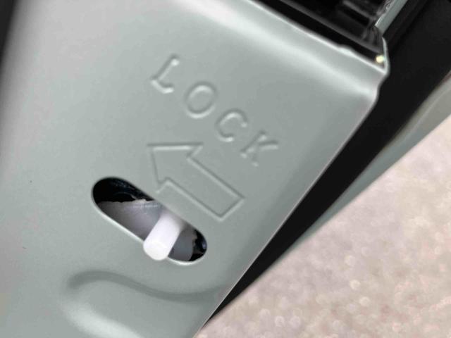 ミラトコットG リミテッド SAIIIDVD/USB/BT 全周囲カメラ LEDヘッドライト オートライト AHB 衝突被害軽減ブレーキ コーナーセンサー シートヒーター 足踏み式駐車ブレーキ キーフリー ハンドルリモコン 盗難防止警報(千葉県)の中古車