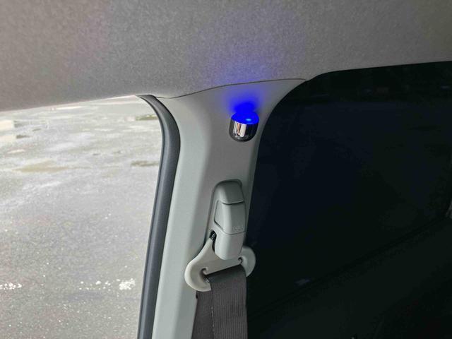 ムーヴカスタム　ＲＳ　ハイパーリミテッドＳＡIIIターボ　８型ナビ／ＴＶ／ＢＴ／ＵＳＢ／ＤＶＤ　全周囲カメラ　ＥＴＣ　ＬＥＤヘッドライト　オートライト　オートハイビーム　トップシェイドガラス　革巻ステア　ステリモ　キーフリー　盗難防止警報　アルミ（千葉県）の中古車