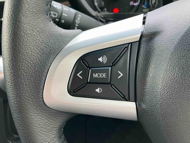 ムーヴカスタム　ＲＳ　ハイパーリミテッドＳＡIIIターボ　８型ナビ／ＴＶ／ＢＴ／ＵＳＢ／ＤＶＤ　全周囲カメラ　ＥＴＣ　ＬＥＤヘッドライト　オートライト　オートハイビーム　トップシェイドガラス　革巻ステア　ステリモ　キーフリー　盗難防止警報　アルミ（千葉県）の中古車