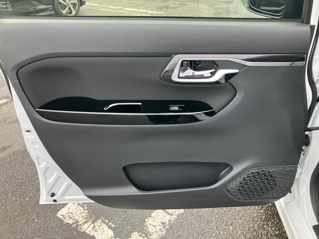 ムーヴカスタム　ＲＳ　ハイパーリミテッドＳＡIIIターボ　８型ナビ／ＴＶ／ＢＴ／ＵＳＢ／ＤＶＤ　全周囲カメラ　ＥＴＣ　ＬＥＤヘッドライト　オートライト　オートハイビーム　トップシェイドガラス　革巻ステア　ステリモ　キーフリー　盗難防止警報　アルミ（千葉県）の中古車