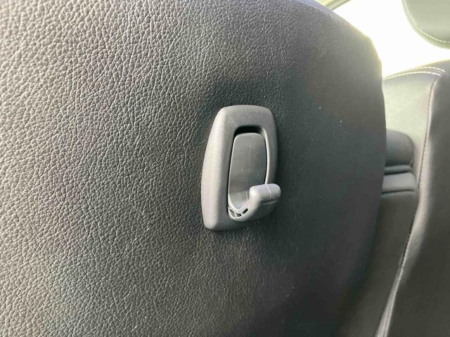 ムーヴカスタム　ＲＳ　ハイパーリミテッドＳＡIIIターボ　８型ナビ／ＴＶ／ＢＴ／ＵＳＢ／ＤＶＤ　全周囲カメラ　ＥＴＣ　ＬＥＤヘッドライト　オートライト　オートハイビーム　トップシェイドガラス　革巻ステア　ステリモ　キーフリー　盗難防止警報　アルミ（千葉県）の中古車
