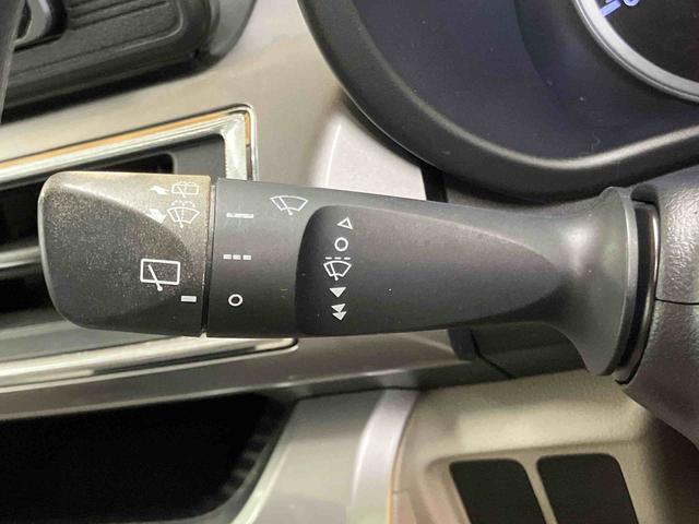 キャストスタイルX SAIIバックカメラ連動フルセグナビ USB接続 ブルートゥース対応 衝突被害軽減ブレーキ 横滑り防止装置 オーバーヘッドコンソール コートフック付きアシストグリップ 助手席シートアンダートレイ(千葉県)の中古車