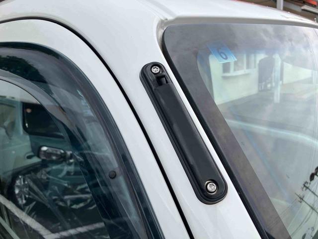 ハイゼットトラックスタンダード　農用スペシャルＳＡIIIｔ４ＷＤ　５ＭＴ　スピーカー一体型ＡＭＦＭラジオ　衝突回避支援ブレーキ　誤発進抑制装置　ＬＥＤヘッドライト（千葉県）の中古車