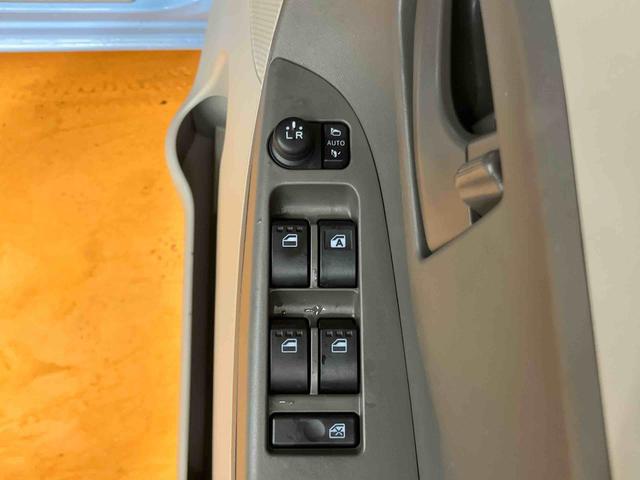 タントＸ　ＳＡIIバックカメラ連動フルセグナビ　ＵＳＢ接続　ブルートゥース対応　ＴＶナビキット　左側電動スライドドア　プッシュエンジンスタート　キーフリーシステム　マニュアルレベリング機能付ハロゲンヘッドライト（千葉県）の中古車