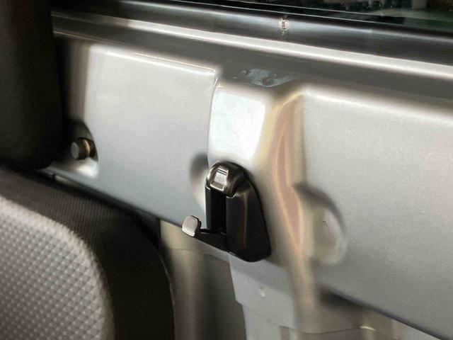 ハイゼットトラックスタンダードスマアシ ダイハツ予防安全機能 3モード選択電子制御式4WD マニュアルレベリング機能付LEDヘッドライト 荷台マット テールゲートチェーン ゲートプロテクター ガードフレームプロテクター(千葉県)の中古車