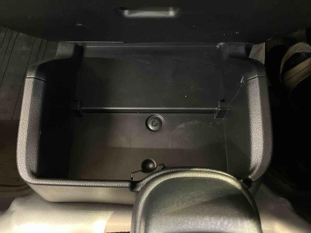 ハイゼットトラックスタンダードスマアシ ダイハツ予防安全機能 3モード選択電子制御式4WD マニュアルレベリング機能付LEDヘッドライト 荷台マット テールゲートチェーン ゲートプロテクター ガードフレームプロテクター(千葉県)の中古車