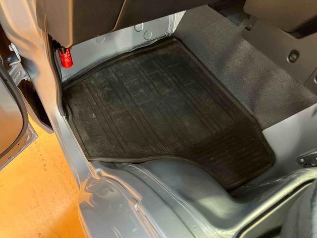 ハイゼットトラックスタンダードスマアシ　ダイハツ予防安全機能　３モード選択電子制御式４ＷＤ　マニュアルレベリング機能付ＬＥＤヘッドライト　荷台マット　テールゲートチェーン　ゲートプロテクター　ガードフレームプロテクター（千葉県）の中古車