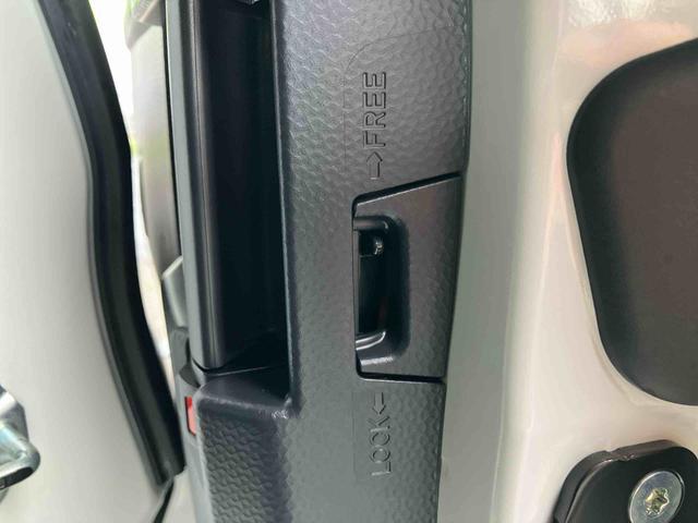 トールカスタムG ターボ9型ディスプレイオーディオ/TV/BT/USB バックカメラ 全車速追従クルコン LEDヘッドライト オートライト スマアシ コーナーセンサー 電動駐車ブレーキ キーフリー 革巻きステアリング アルミ(千葉県)の中古車