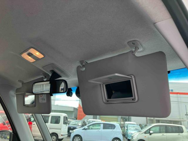 トールカスタムＧ　リミテッドII　ＳＡIII９型ナビ／ＴＶ／ＤＶＤ／ＢＴ／ＵＳＢ　全周囲カメラ　オートクルーズ　シートヒーター　ＬＥＤヘッドライト　オートライト　ＡＨＢ　衝突被害軽減装置　前後コーナーセンサー　キーフリー　ボタンスタート　アルミ（千葉県）の中古車