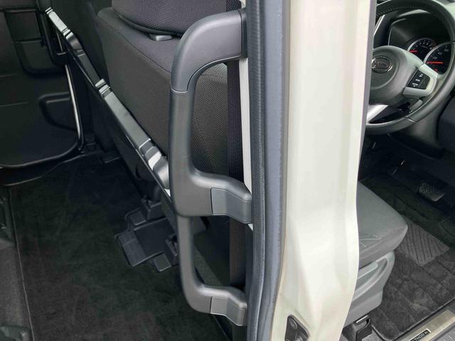 トールカスタムＧ　リミテッドII　ＳＡIII９型ナビ／ＴＶ／ＤＶＤ／ＢＴ／ＵＳＢ　全周囲カメラ　オートクルーズ　シートヒーター　ＬＥＤヘッドライト　オートライト　ＡＨＢ　衝突被害軽減装置　前後コーナーセンサー　キーフリー　ボタンスタート　アルミ（千葉県）の中古車