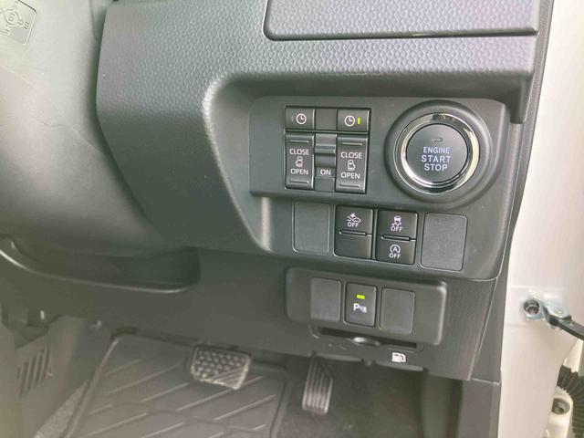 トールカスタムＧ９型ディスプレイオーディオ／ＴＶ／ＢＴ／ＵＳＢ　バックカメラ　全車速追従クルコン　ＬＥＤヘッドライト　オートライト　スマアシ　コーナーセンサー　電動駐車ブレーキ　キーフリー　革巻きステアリング　アルミ（千葉県）の中古車