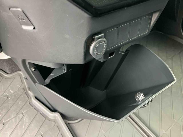 トールカスタムＧ９型ディスプレイオーディオ／ＴＶ／ＢＴ／ＵＳＢ　バックカメラ　全車速追従クルコン　ＬＥＤヘッドライト　オートライト　スマアシ　コーナーセンサー　電動駐車ブレーキ　キーフリー　革巻きステアリング　アルミ（千葉県）の中古車