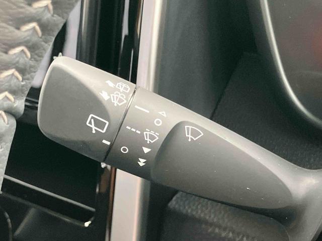 トールカスタムＧ９型ディスプレイオーディオ／ＴＶ／ＢＴ／ＵＳＢ　バックカメラ　全車速追従クルコン　ＬＥＤヘッドライト　オートライト　スマアシ　コーナーセンサー　電動駐車ブレーキ　キーフリー　革巻きステアリング　アルミ（千葉県）の中古車