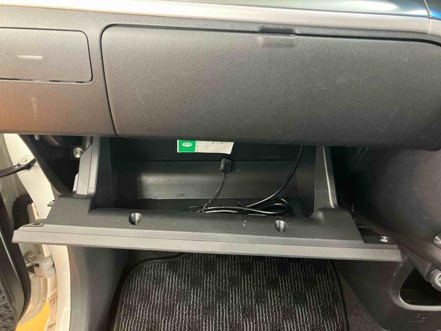 ムーヴカスタム　Ｘバックカメラ連動フルセグナビ　ＵＳＢ接続　ブルートゥース対応　ＴＶナビキット　ＥＴＣ　助手席シートアンダートレイ　助手席シートバックポケット＋ショッピングフック　シートベルトアンカーアジャスター（千葉県）の中古車
