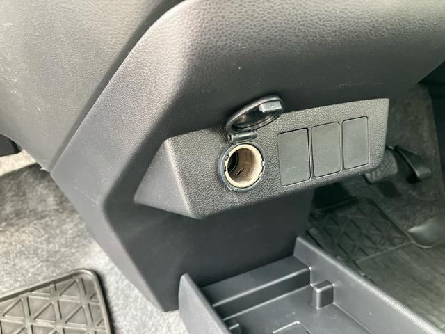 ミライースL SAIIICDチューナー:AM/FMラジオ デジタルメーター 衝突被害軽減装置 LEDヘッドランプ オートライト オートハイビーム コーナーセンサー 盗難防止警報 サイドレバー式駐車ブレーキ パワーウィンドウ(千葉県)の中古車