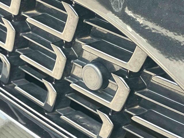 ヤリスクロスハイブリッドＺハイブリッド　８型ナビ／ＴＶ／ＵＳＢ／ＢＴ　バックカメラ　ＥＴＣ　全車速追従クルコン　運転席パワーシート　電動リヤゲート　ＡＣ１００Ｖ電源　ＬＥＤヘッドライト　オートライト　革巻ステアリング　ステリモ（千葉県）の中古車
