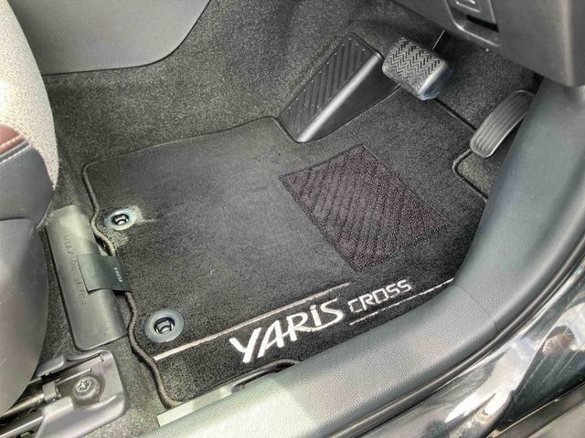 ヤリスクロスハイブリッドＺハイブリッド　８型ナビ／ＴＶ／ＵＳＢ／ＢＴ　バックカメラ　ＥＴＣ　全車速追従クルコン　運転席パワーシート　電動リヤゲート　ＡＣ１００Ｖ電源　ＬＥＤヘッドライト　オートライト　革巻ステアリング　ステリモ（千葉県）の中古車