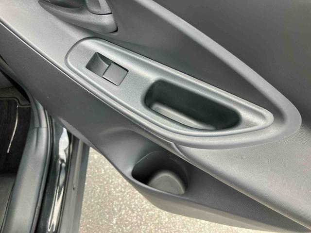 ヤリスクロスハイブリッドＺハイブリッド　８型ナビ／ＴＶ／ＵＳＢ／ＢＴ　バックカメラ　ＥＴＣ　全車速追従クルコン　運転席パワーシート　電動リヤゲート　ＡＣ１００Ｖ電源　ＬＥＤヘッドライト　オートライト　革巻ステアリング　ステリモ（千葉県）の中古車