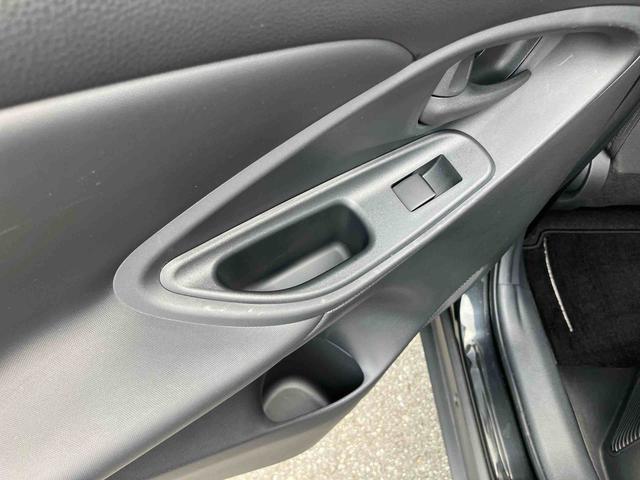 ヤリスクロスハイブリッドＺハイブリッド　８型ナビ／ＴＶ／ＵＳＢ／ＢＴ　バックカメラ　ＥＴＣ　全車速追従クルコン　運転席パワーシート　電動リヤゲート　ＡＣ１００Ｖ電源　ＬＥＤヘッドライト　オートライト　革巻ステアリング　ステリモ（千葉県）の中古車