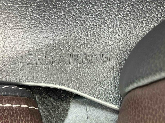 ヤリスクロスハイブリッドＺハイブリッド　８型ナビ／ＴＶ／ＵＳＢ／ＢＴ　バックカメラ　ＥＴＣ　全車速追従クルコン　運転席パワーシート　電動リヤゲート　ＡＣ１００Ｖ電源　ＬＥＤヘッドライト　オートライト　革巻ステアリング　ステリモ（千葉県）の中古車