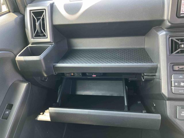 タフトＧターボ　クロムベンチャー４ＷＤ　ターボ　ガラスルーフ　ルーフレール　ナビ／ＴＶ／ＤＶＤ／ＢＴ／ＵＳＢ　バックカメラ　前後ドラレコ　ＥＴＣ　ＬＥＤヘッドランプ　オートライト　コ−ナ−センサー　シートヒーター　電動駐車ブレーキ（千葉県）の中古車
