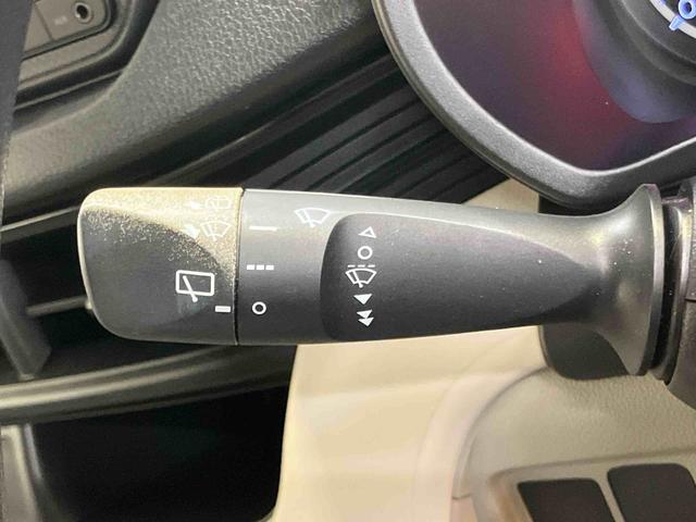 ムーヴＬ　ＳＡIIフルセグナビ　ＵＳＢ接続　ブルートゥース対応　衝突被害軽減ブレーキ　横滑り防止装置　アイドリングストップ　マニュアルレベリング機能付ハロゲンヘッドライト　キーレスエントリー　助手席シートアンダートレイ（千葉県）の中古車